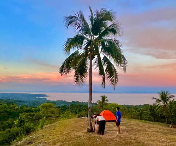 Why 𝐏𝐀𝐒𝐄𝐎 𝐝𝐞 𝐏𝐨𝐫𝐟𝐞𝐫𝐢𝐨 is an exciting camp site in Cebu